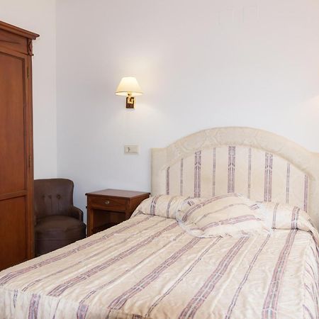 Hotel Avenida III บียาดานกอส เดล ปาราโม ห้อง รูปภาพ
